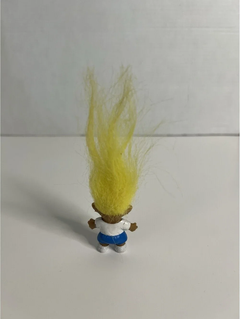 Vtg 1992 Ace Yellow Hair White & Blue Soccer Uniform Mini Troll Doll 1.5